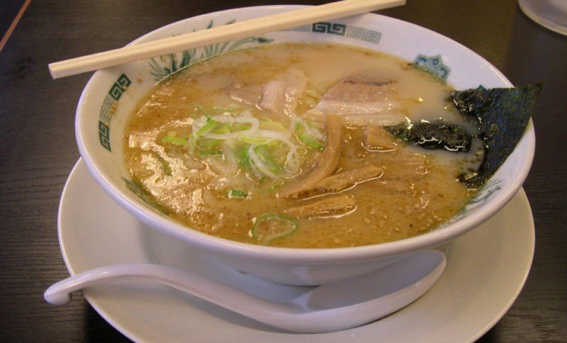 Tonkotsu Ramen - O Tradicional Macarrão Chinês